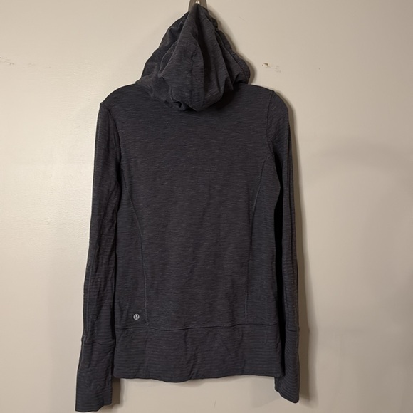 Lululemon In Stride Jacket in Coal - Picture 4 of 10